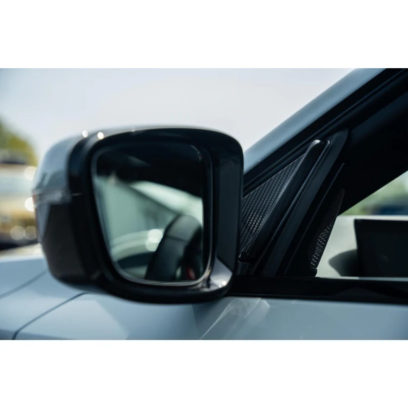 Verus Anti-Buffering Carbon Fiber Wind Deflectors BMW M2 G87 - Image 4