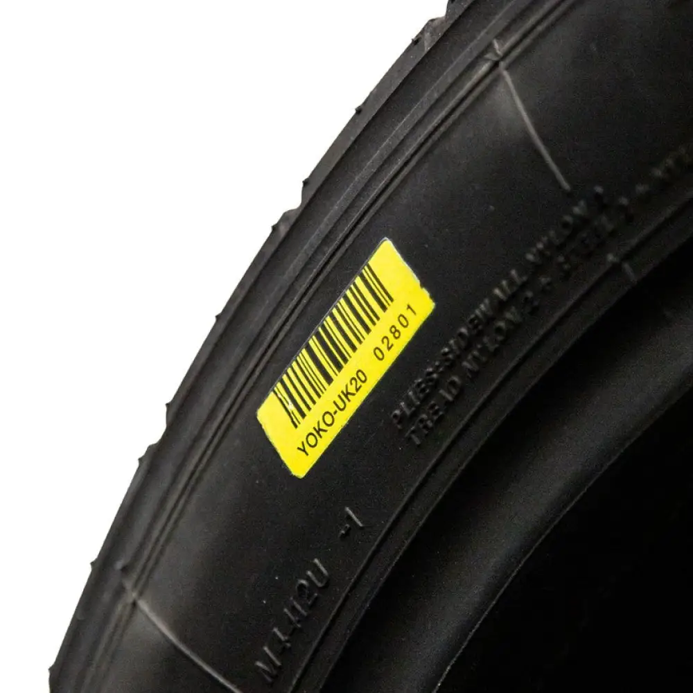 Yokohama A052 Semi Slick Road & Track Tyre - Time Attack - Image 2